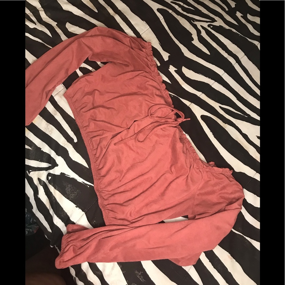 Fashion Nova Sleeve Croptop